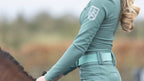 Signature Crest Base Layer